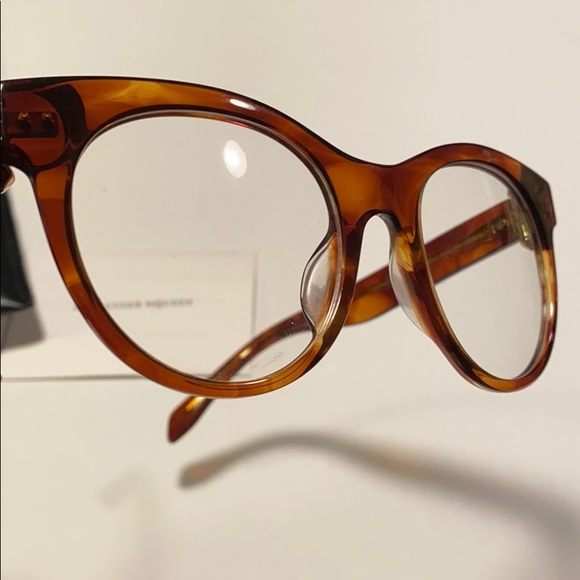 Alexander McQueen Accessories - |sold| Alexander McQueen!